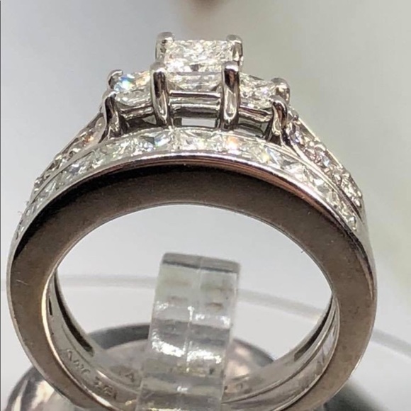 Diamonds 14k gold ring&ban great deal worth $5000 - Picture 2 of 8